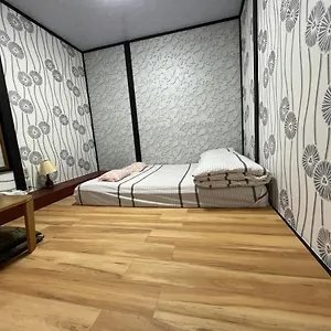 Lucky Hotel
